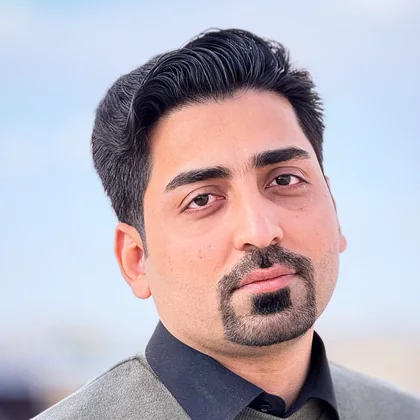 مشاور ثنابکر